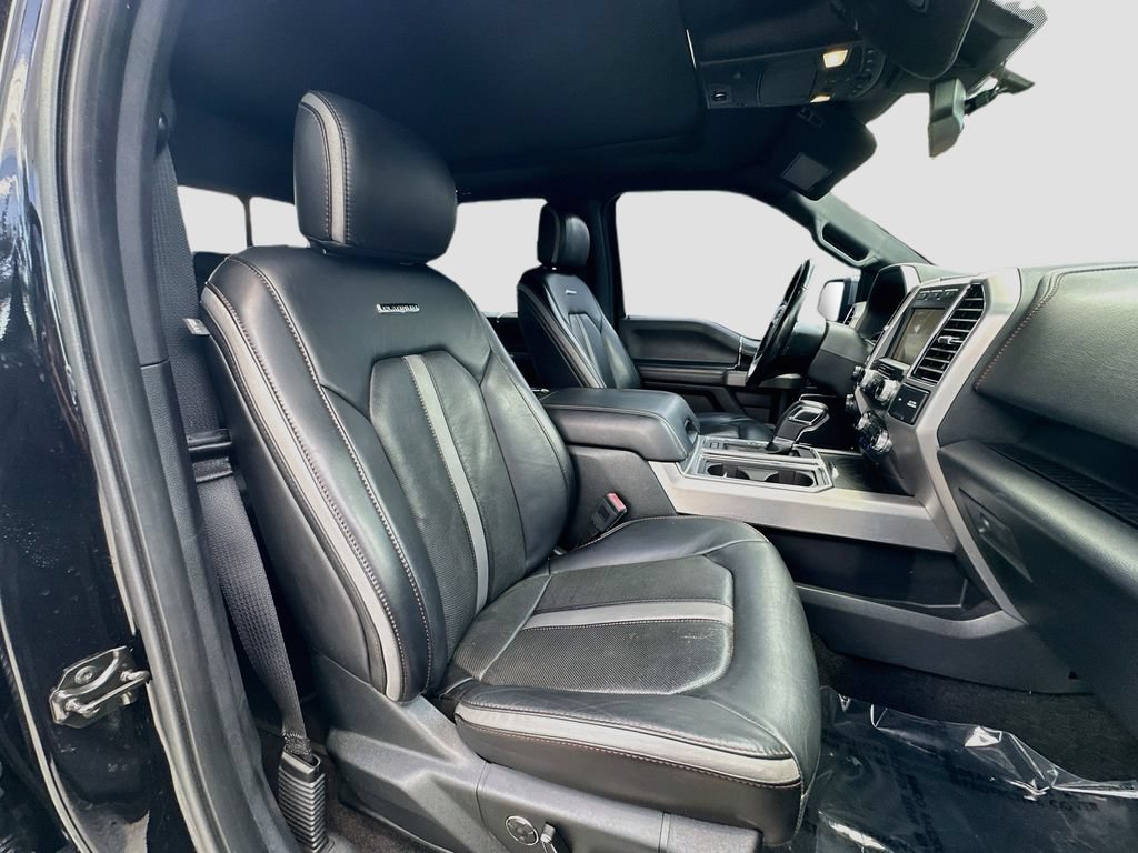 Used 2019 Ford F150 Platinum w/ Equipment Group 701A Luxury AWD/4WD image 31