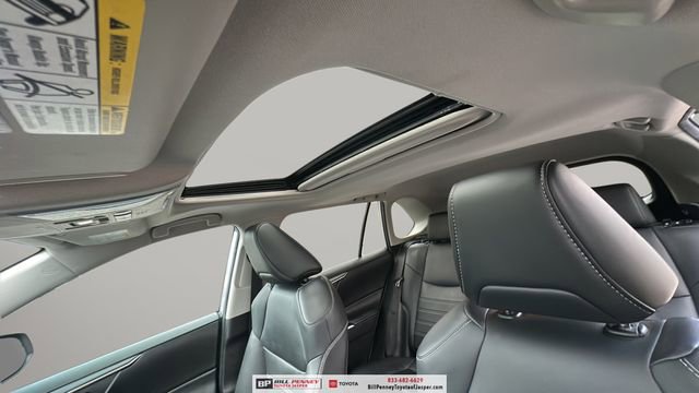 Used 2020 Toyota RAV4 XLE Premium image 12