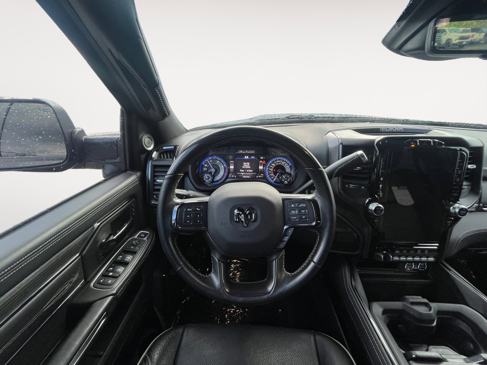 Used 2022 RAM 3500 Limited image 13