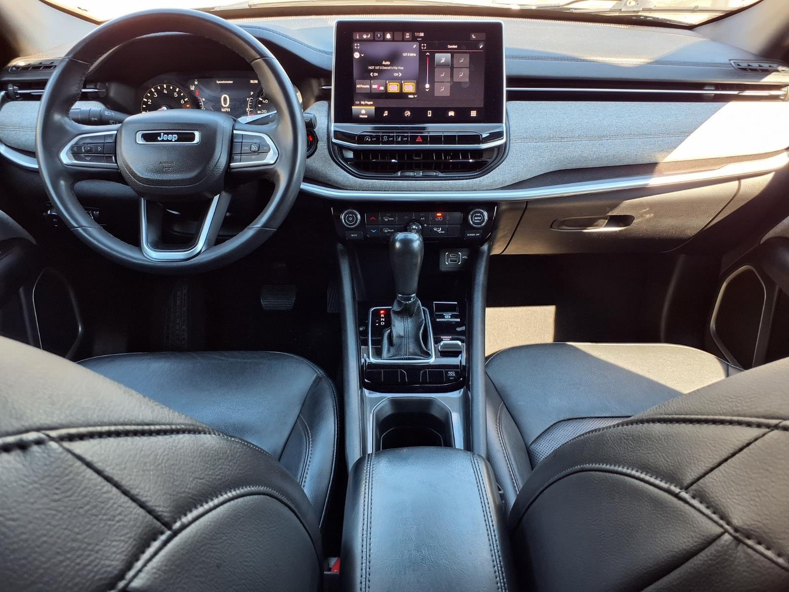 Certified 2023 Jeep Compass Latitude AWD/4WD image 9