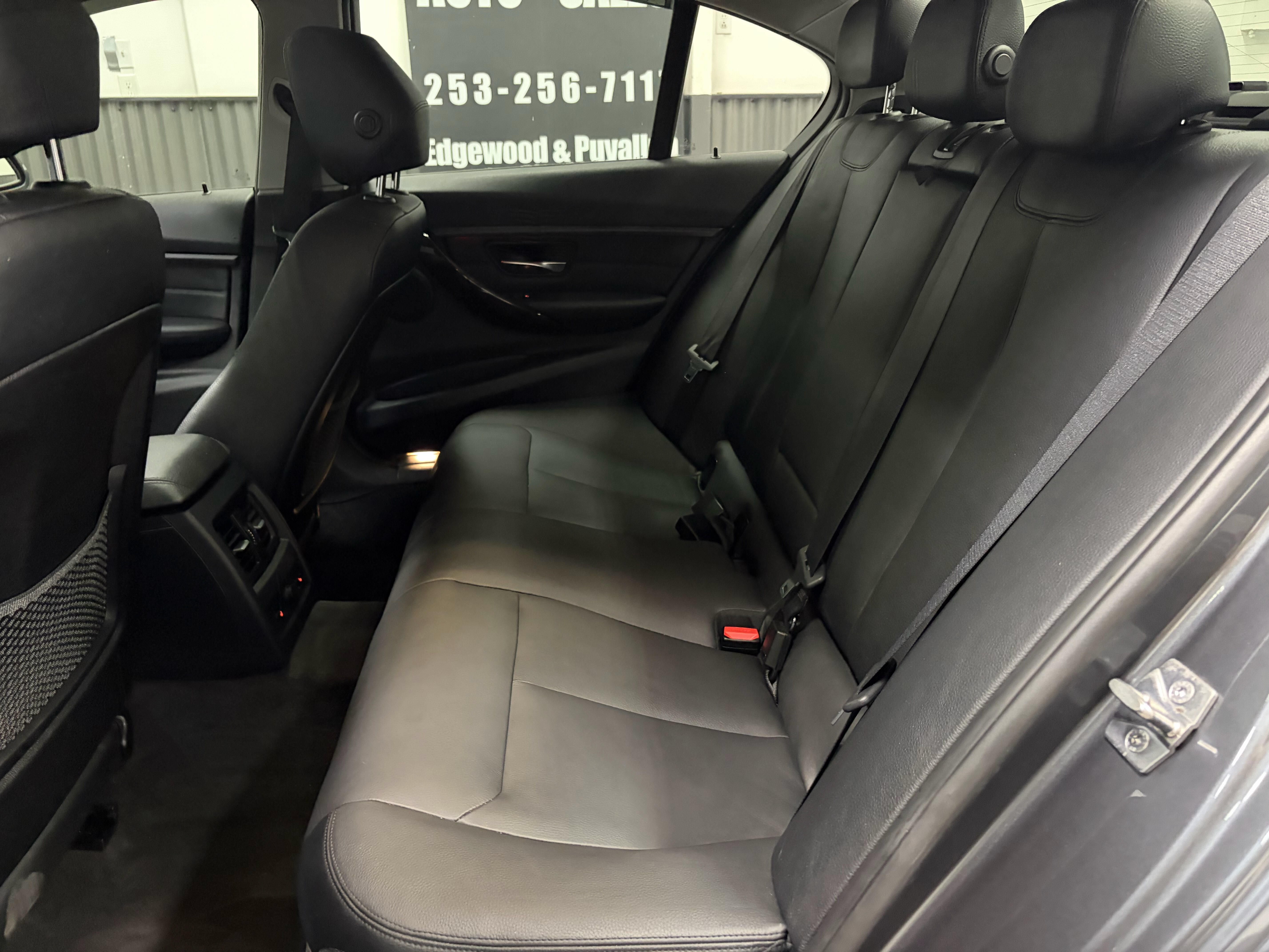 Used 2014 BMW 328d xDrive Sedan AWD/4WD image 22