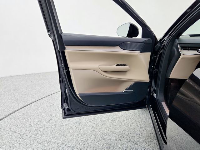 New 2025 Volvo EX90 Plus image 30