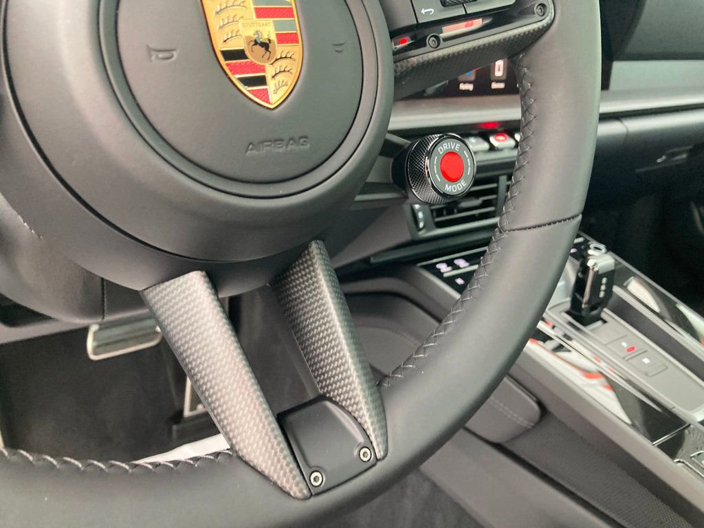 Certified 2025 Porsche 911 Carrera 4 GTS image 9