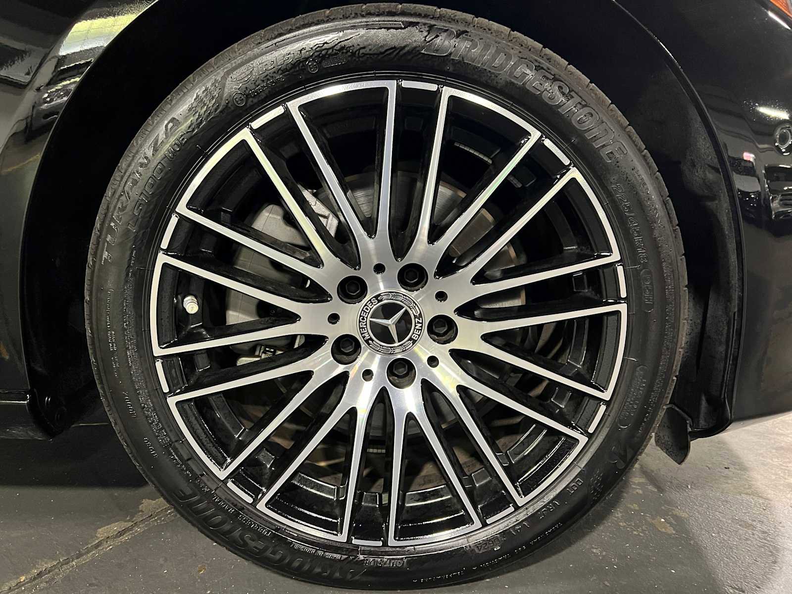 Used 2024 Mercedes-Benz C 300 4MATIC Sedan image 9