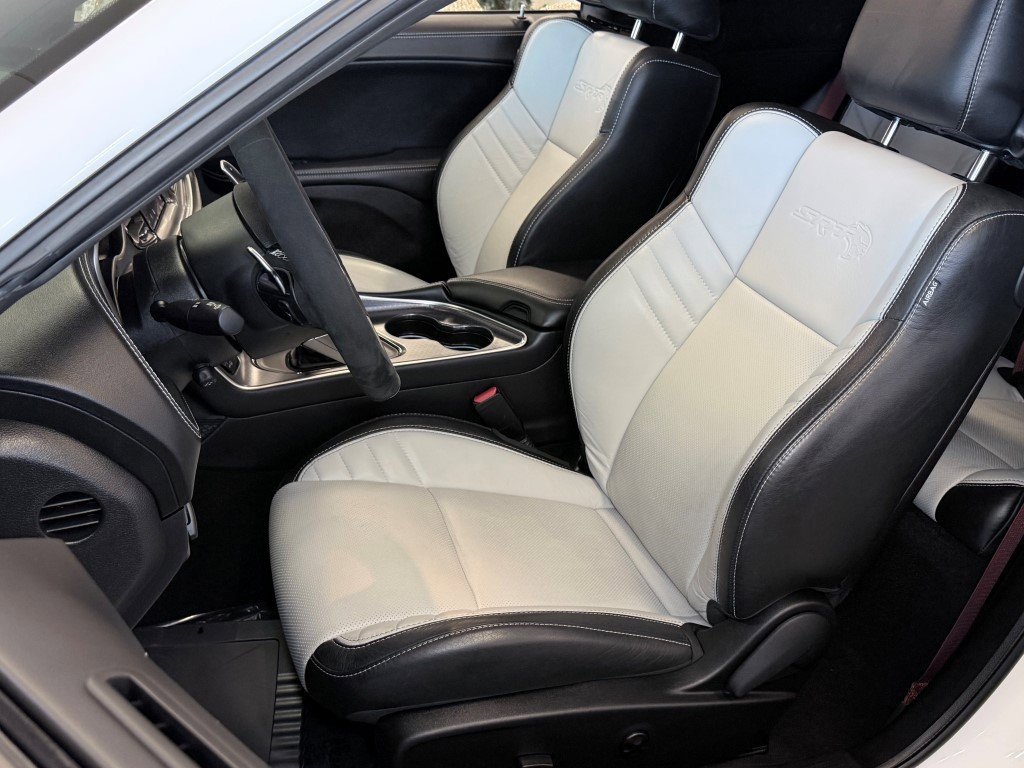 Used 2022 Dodge Challenger SRT Hellcat image 29