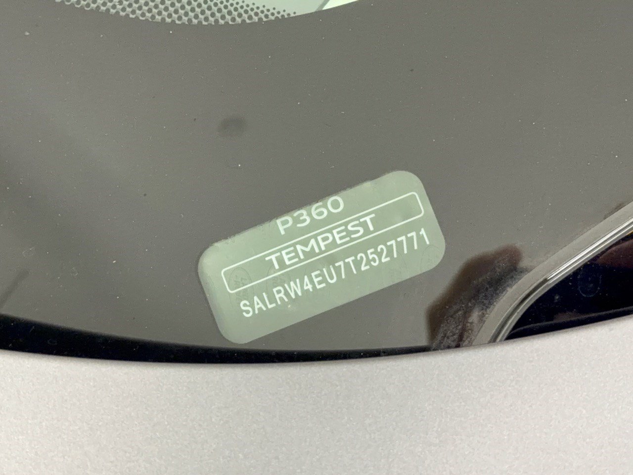 New 2026 Land Rover Discovery Limited Edition AWD/4WD image 30