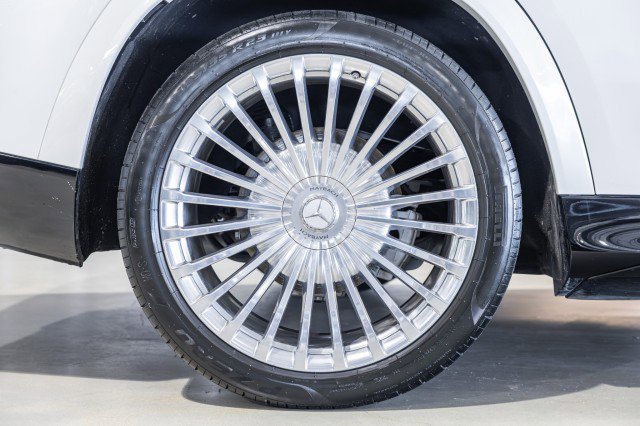Used 2023 Mercedes-Benz Maybach GLS 600 4MATIC image 21