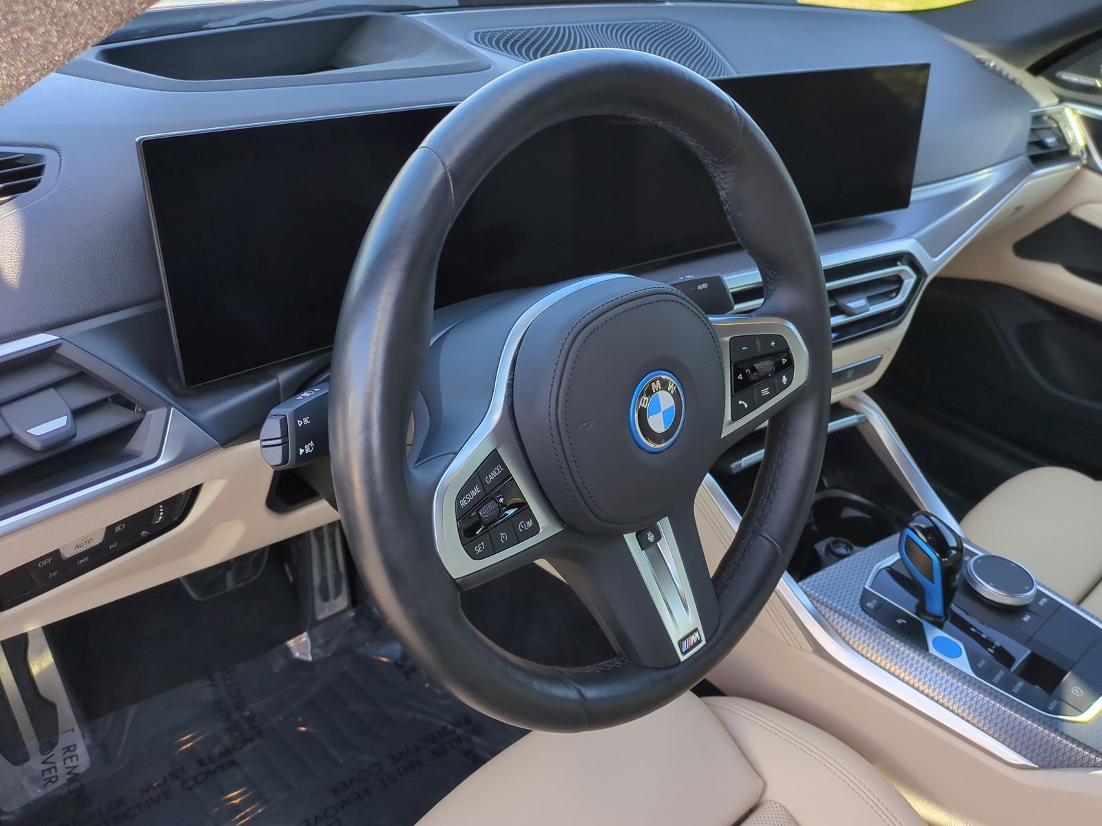 Certified 2023 BMW i4 eDrive40 w/ M Sport Package image 17