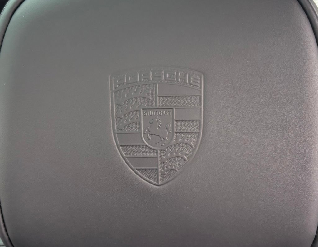 New 2026 Porsche Macan AWD/4WD image 29