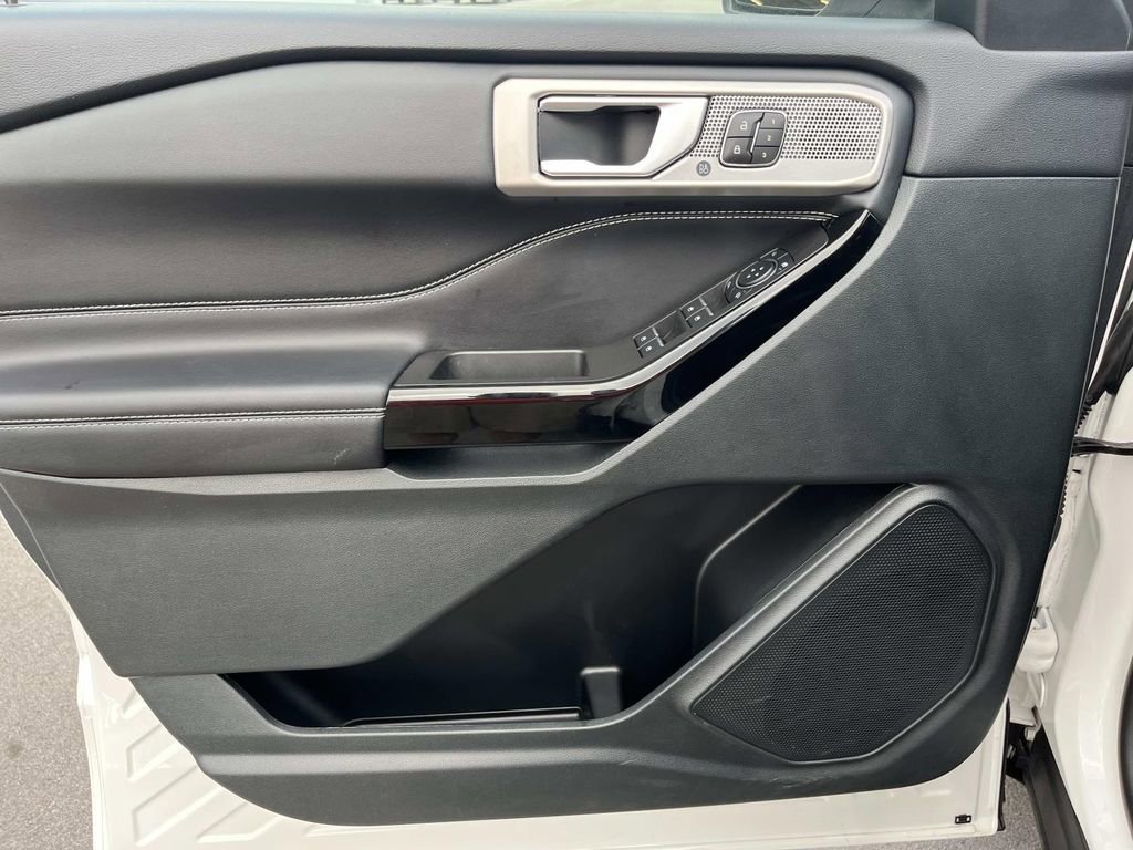 Used 2024 Ford Explorer ST w/ Equipment Group 401A AWD/4WD image 15