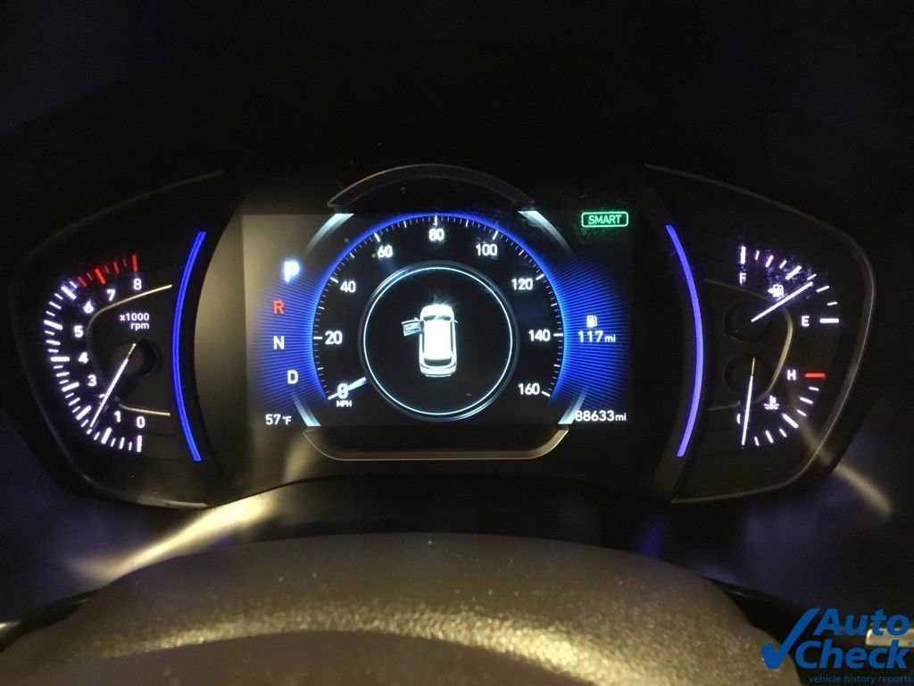 Used 2019 Hyundai Santa Fe Limited AWD/4WD image 49