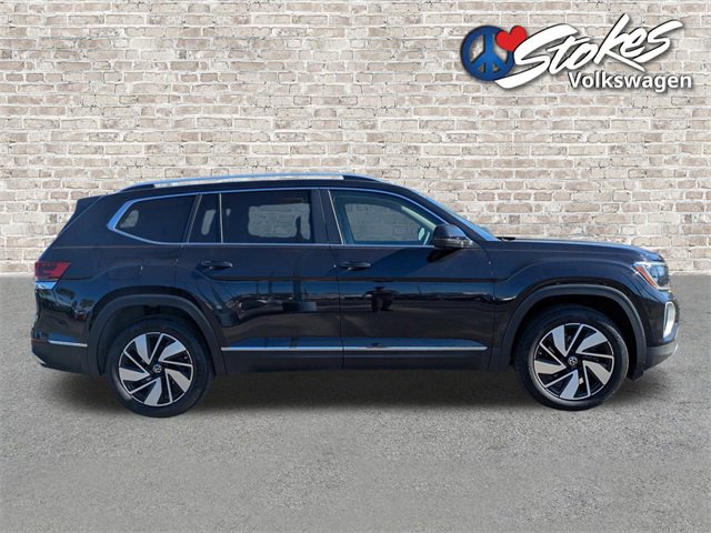 Certified 2024 Volkswagen Atlas SEL image 3