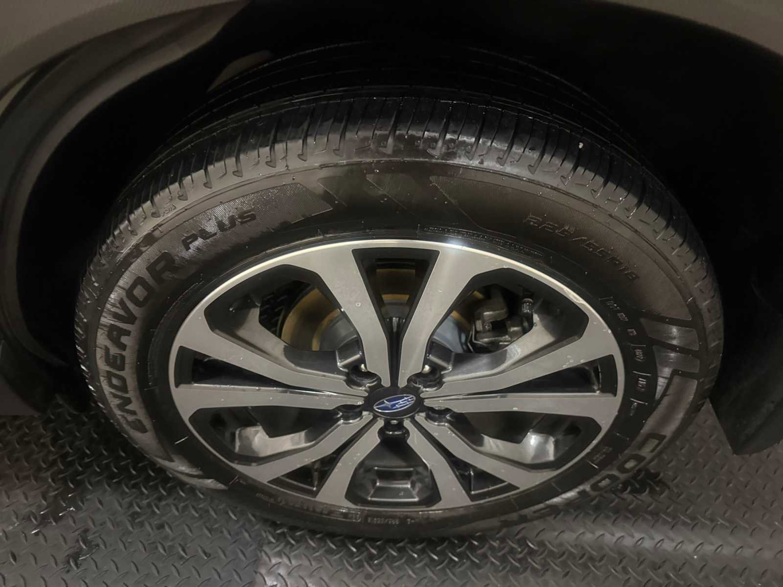 Used 2019 Subaru Forester Limited image 9