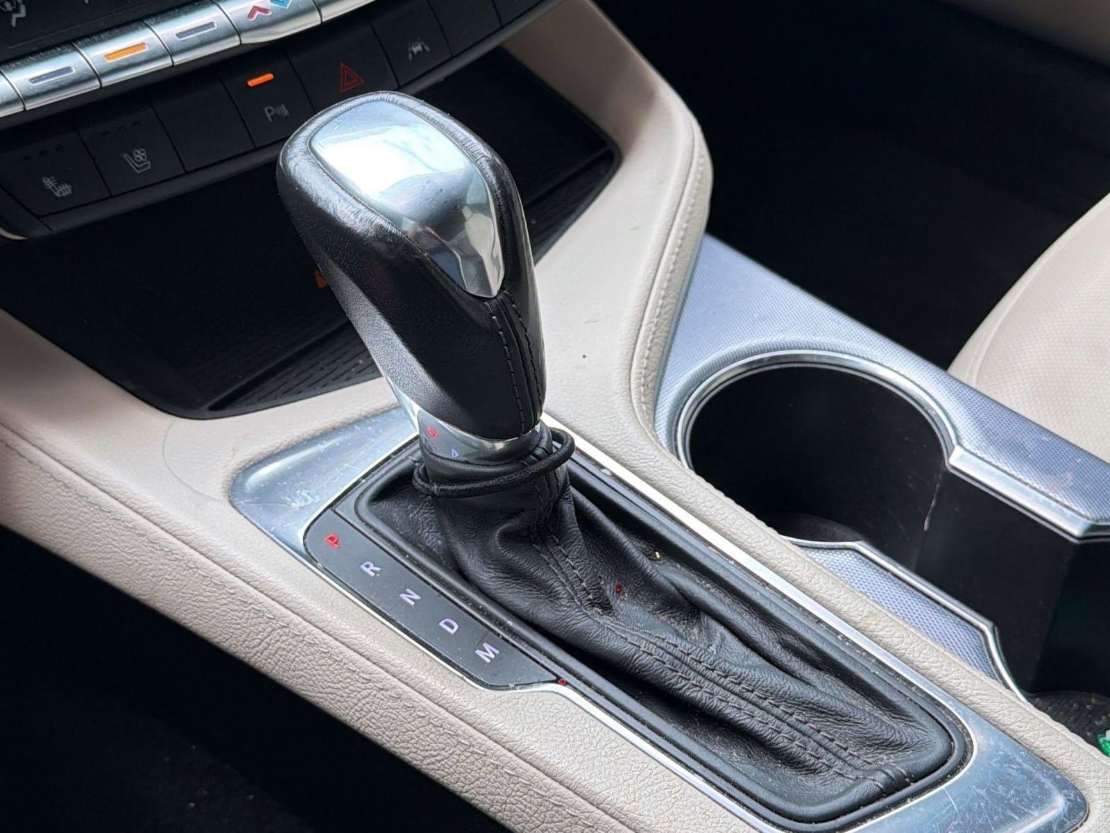 Used 2021 Cadillac CT4 Premium Luxury RWD image 17