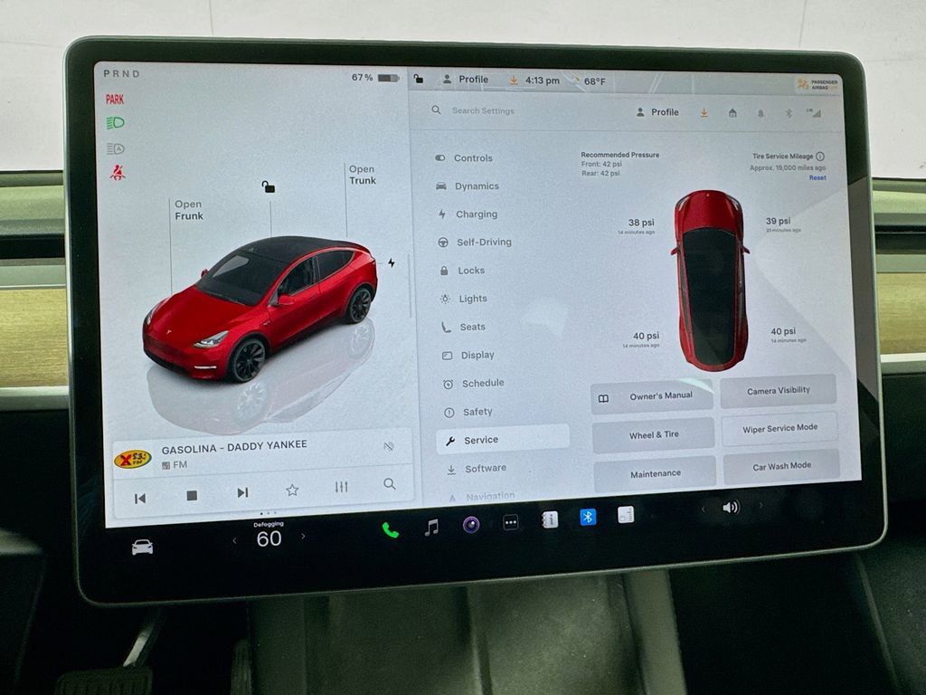Used 2023 Tesla Model Y Long Range AWD/4WD image 44