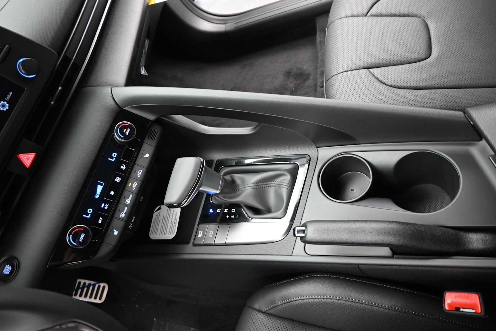 New 2026 Hyundai Elantra SEL Sport FWD image 25