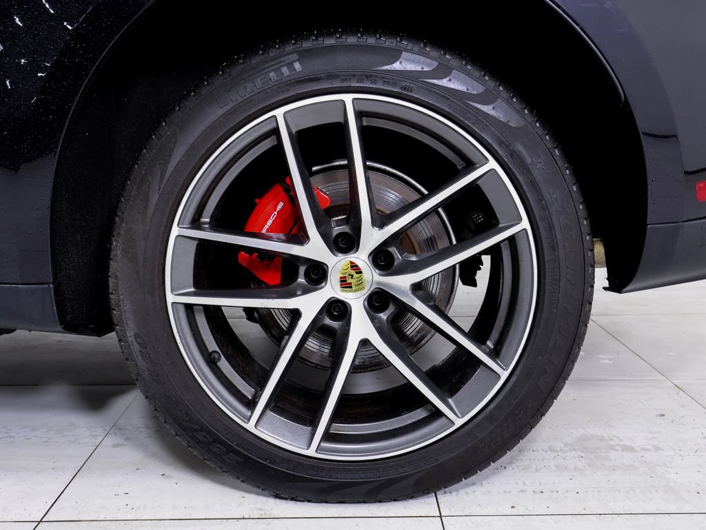 Certified 2025 Porsche Macan S w/ Premium Package Plus AWD/4WD image 25