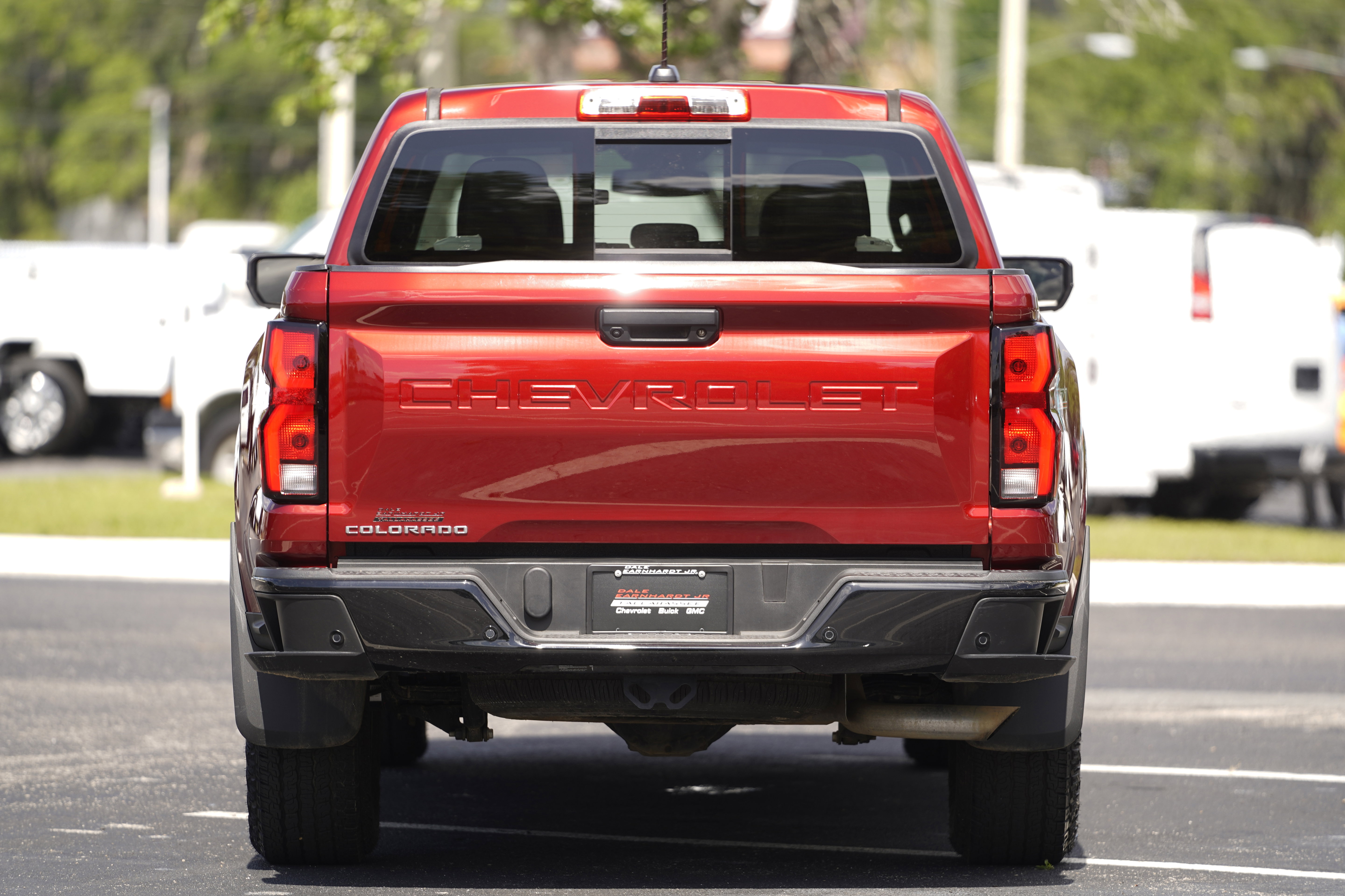 Used 2024 Chevrolet Colorado Z71 w/ Z71 Convenience Package 2 AWD/4WD image 46