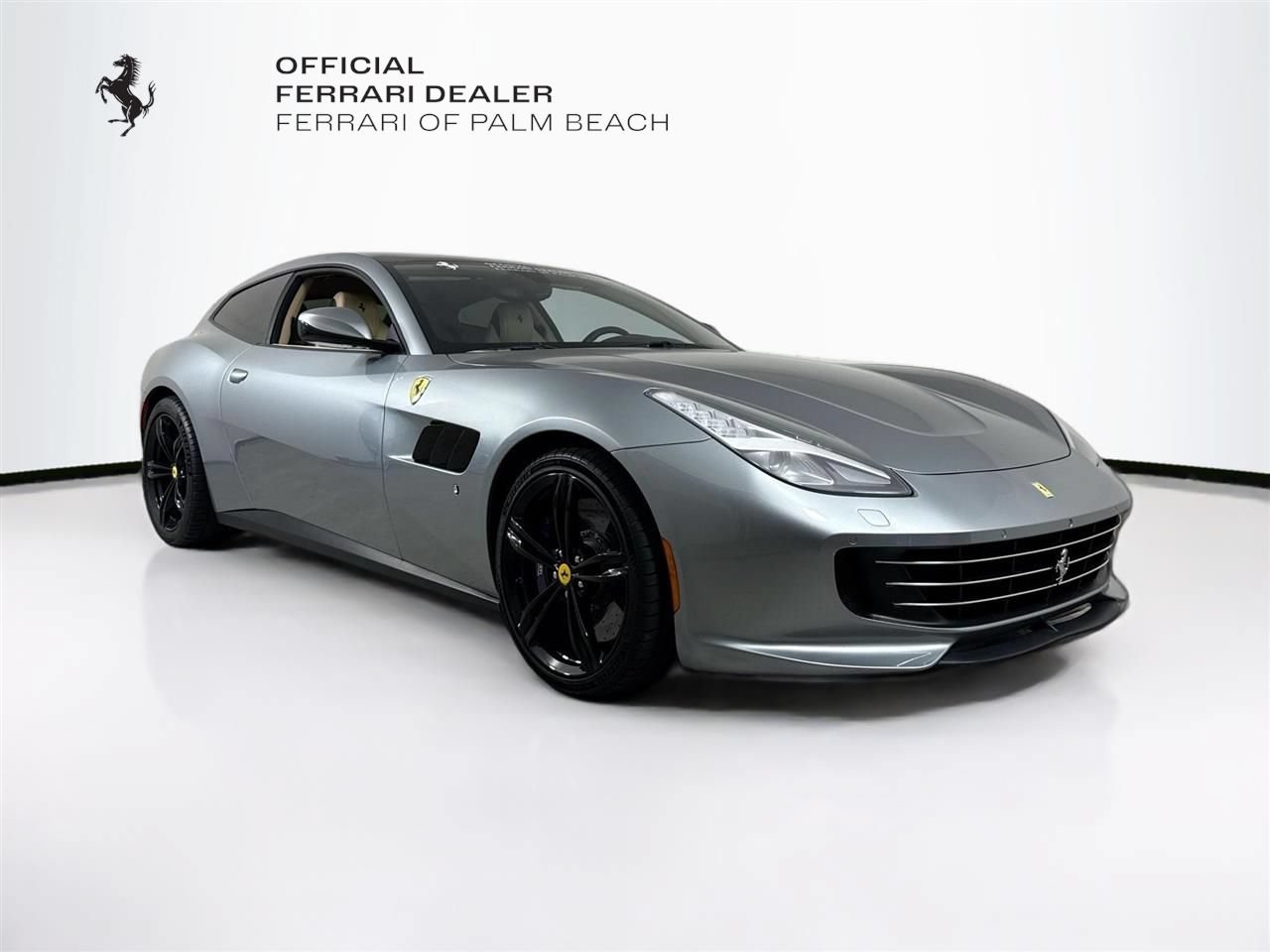 Certified 2018 Ferrari GTC4Lusso AWD/4WD image 1