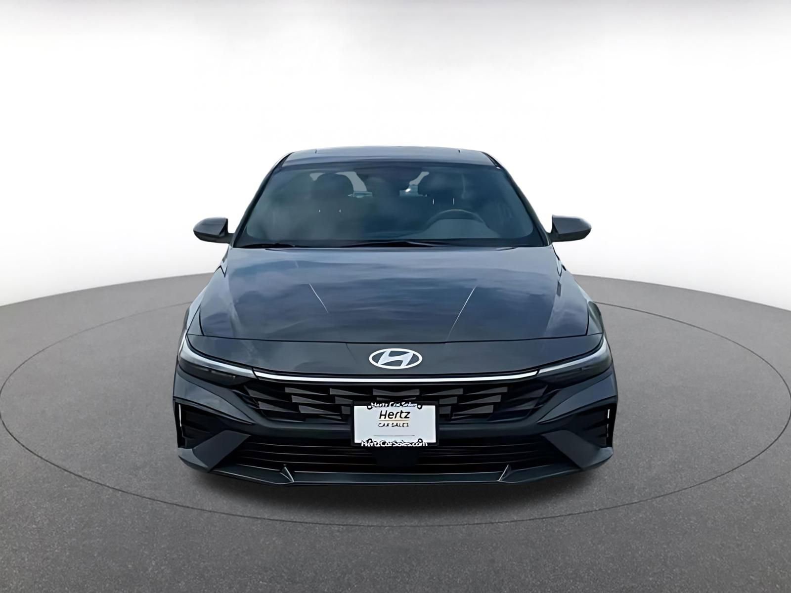 Used 2025 Hyundai Elantra SEL image 4