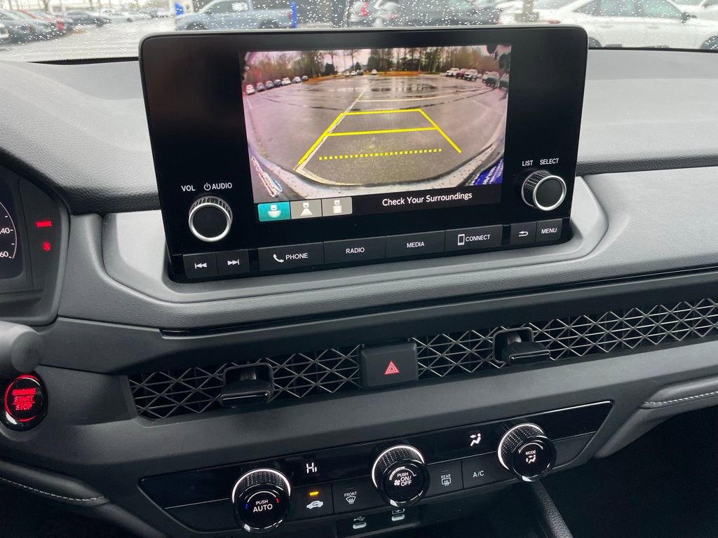 Certified 2025 Honda Accord LX image 17