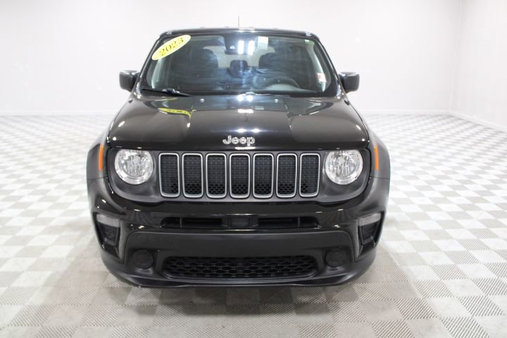 Used 2023 Jeep Renegade Latitude image 5