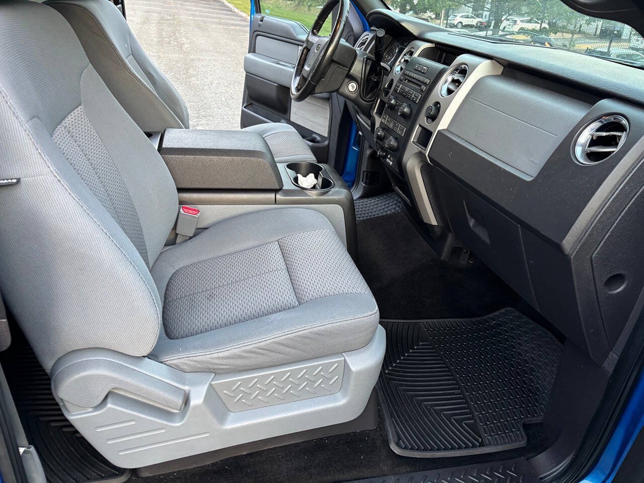 Used 2011 Ford F150 XLT w/ XLT Chrome Pkg RWD image 19