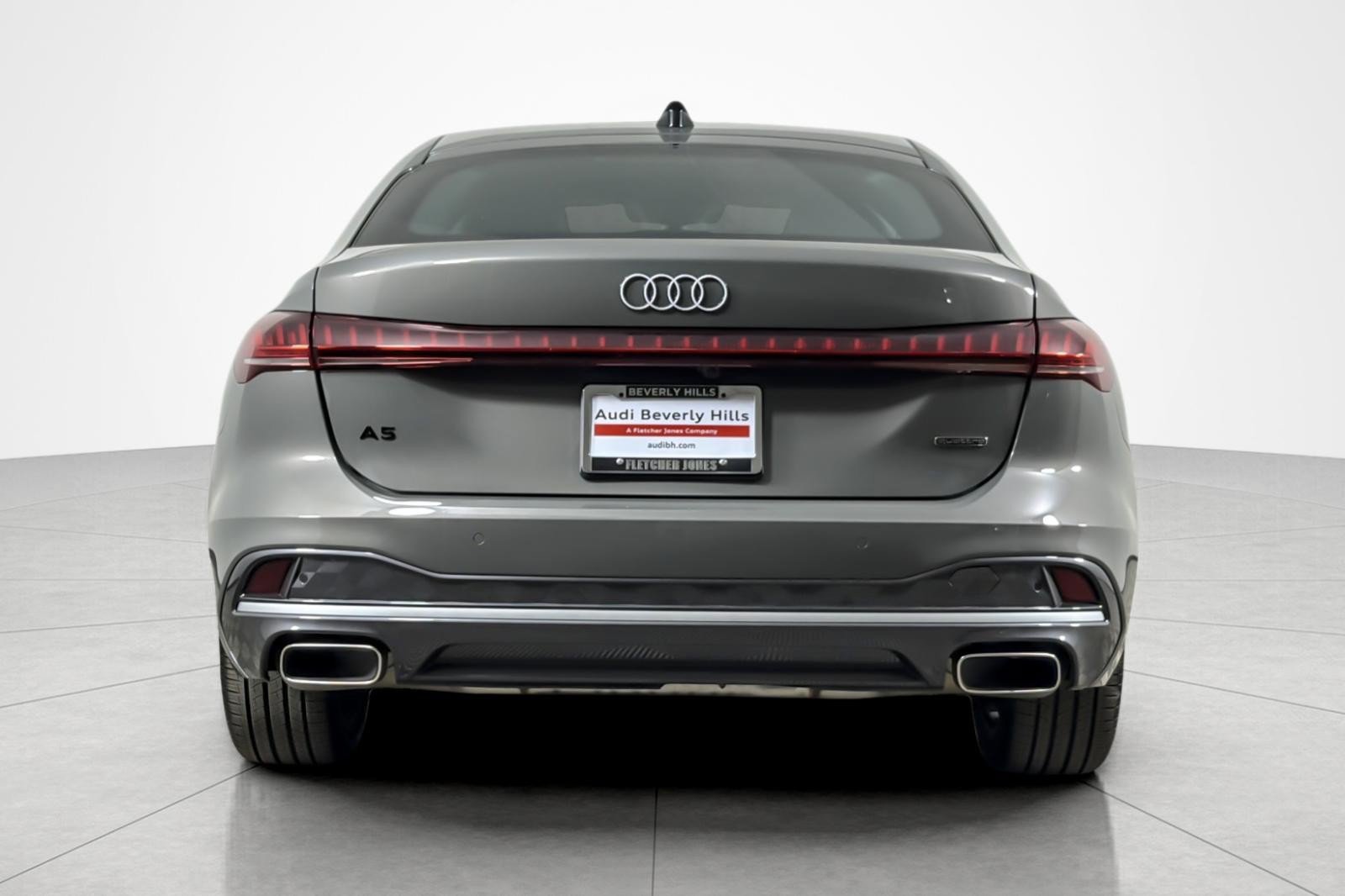Used 2025 Audi A5 2.0T Premium Plus w/ Premium Plus AWD/4WD image 4