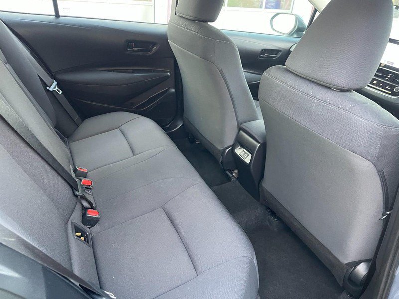 Used 2025 Toyota Corolla LE FWD image 8