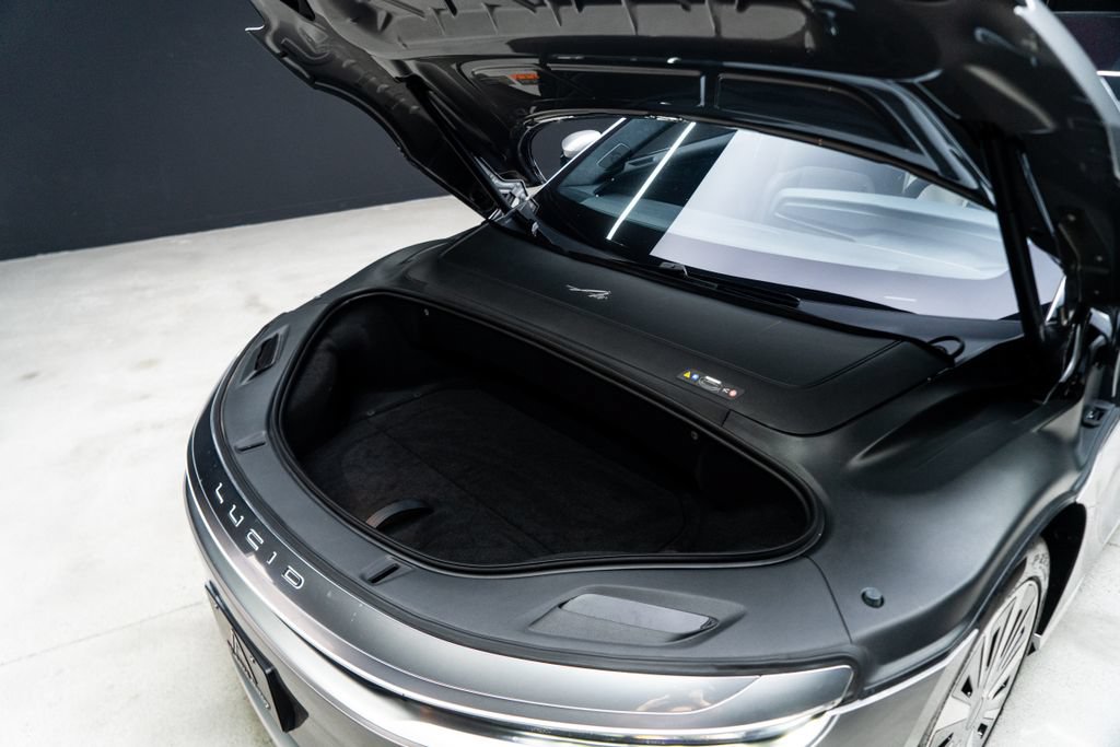 Used 2023 Lucid Air Touring AWD/4WD image 10