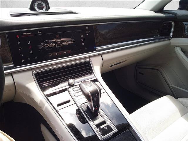 Used 2022 Porsche Panamera 4S AWD/4WD image 18