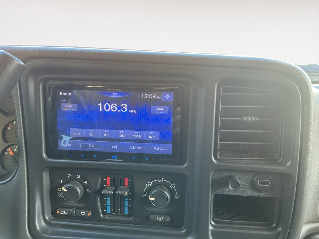 Used 2007 Chevrolet Silverado 2500 LT AWD/4WD image 20