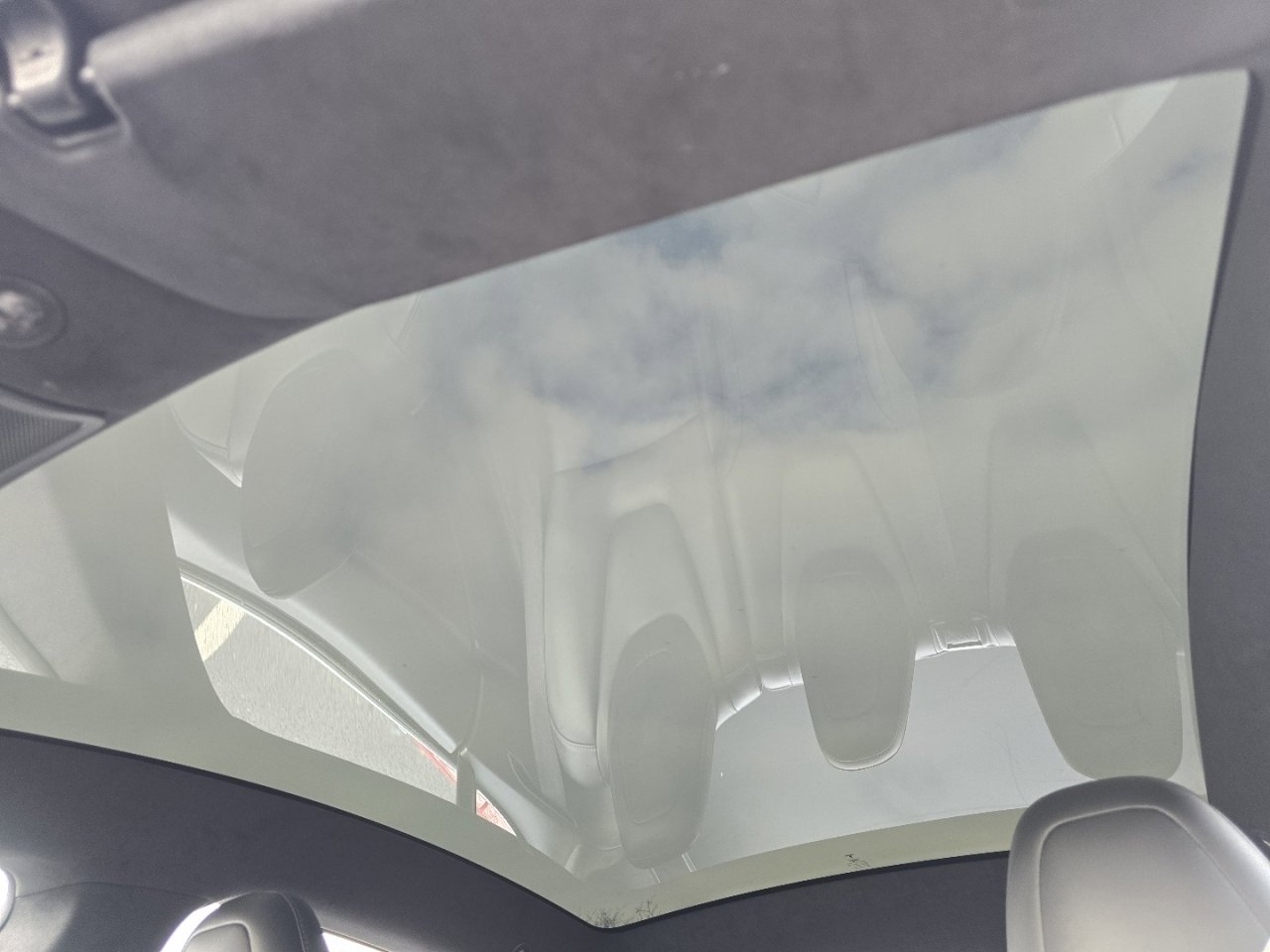 Used 2021 Tesla Model S Long Range Plus image 3