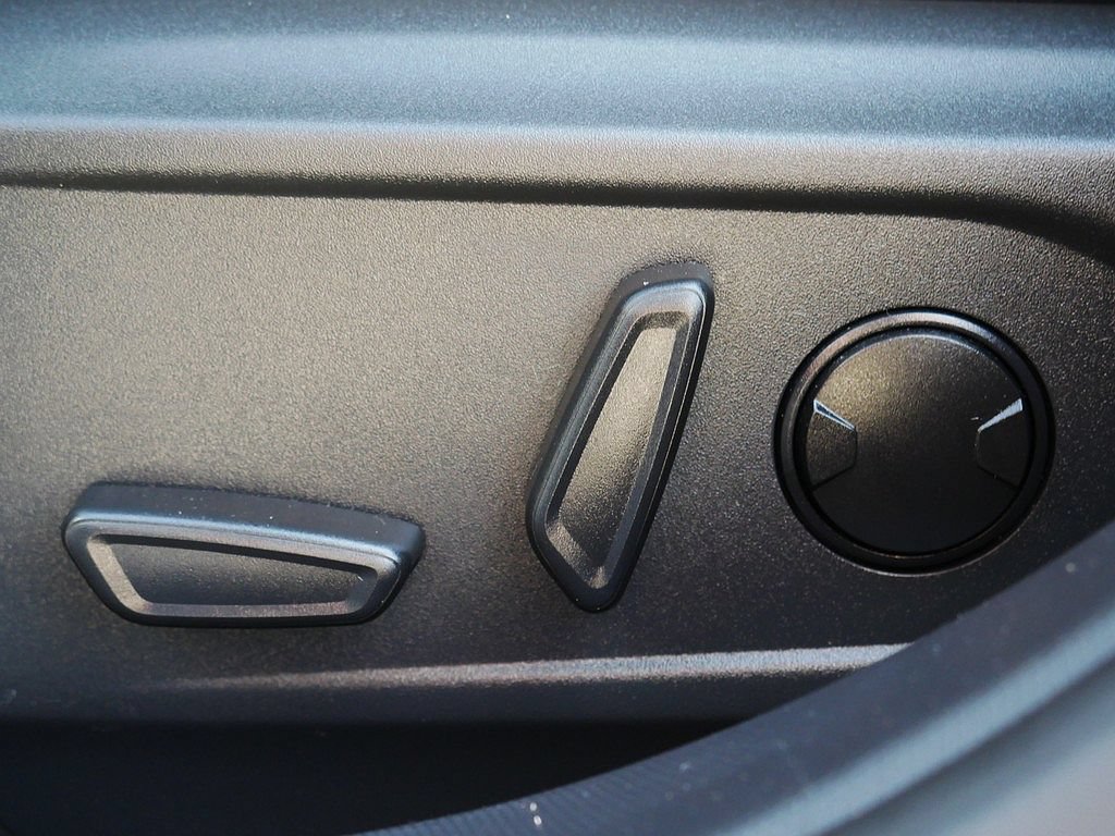 Used 2023 Ford Mustang Mach-E Premium AWD/4WD image 14