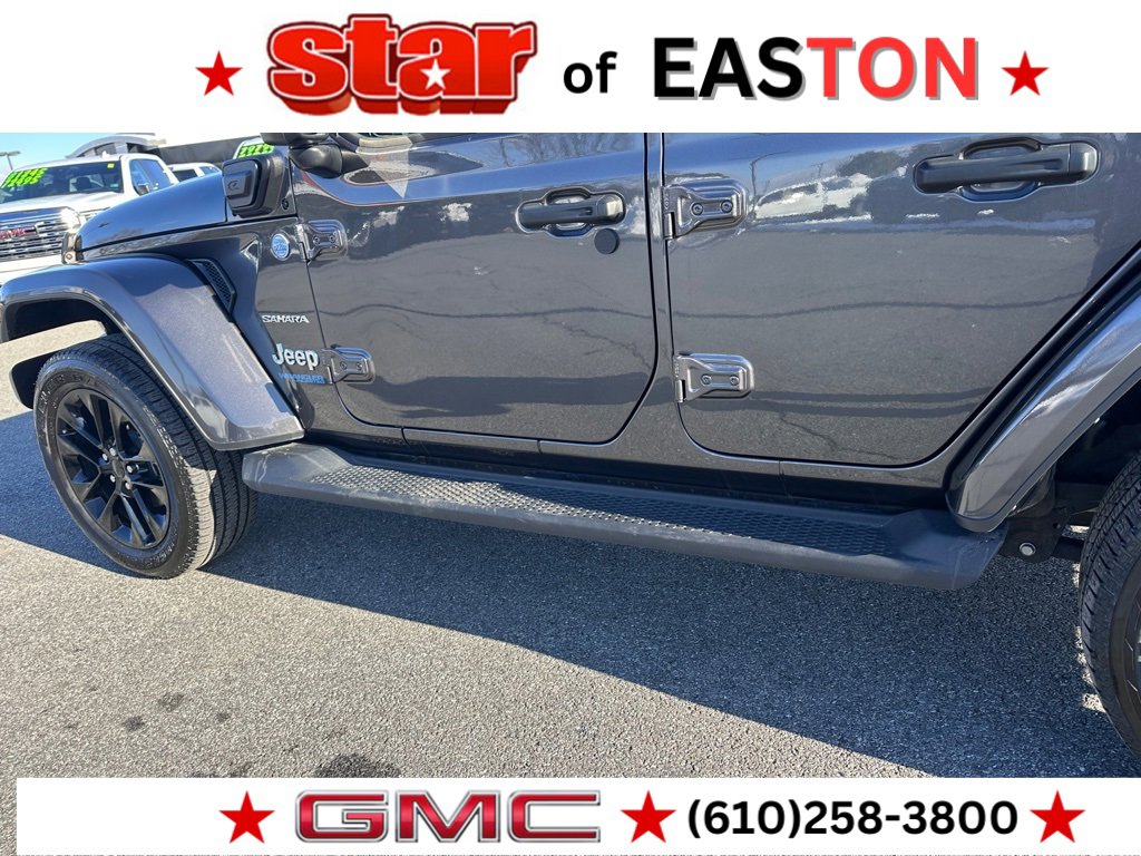 Used 2022 Jeep Wrangler Unlimited Sahara w/ Cold Weather Group image 40