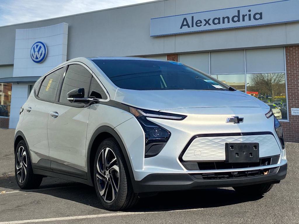 Used 2022 Chevrolet Bolt LT w/ Infotainment Package