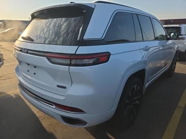 Used 2022 Jeep Grand Cherokee Overland w/ Advanced Protech Group III image 7