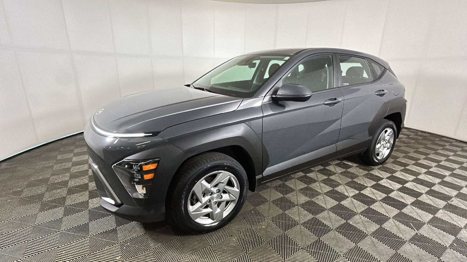 Certified 2024 Hyundai Kona SE AWD/4WD image 8