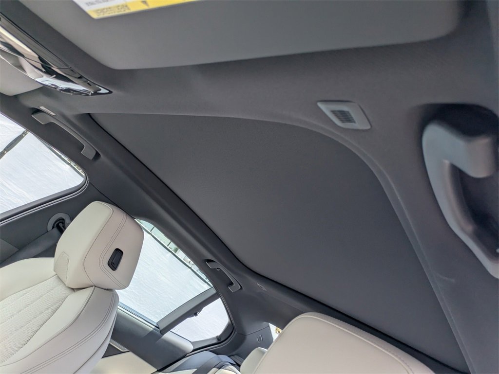 New 2026 BMW 530i w/ Executive Package image 14