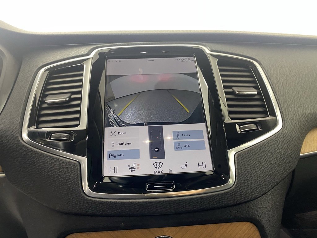 Used 2022 Volvo XC90 T6 Momentum w/ Advanced Package image 18