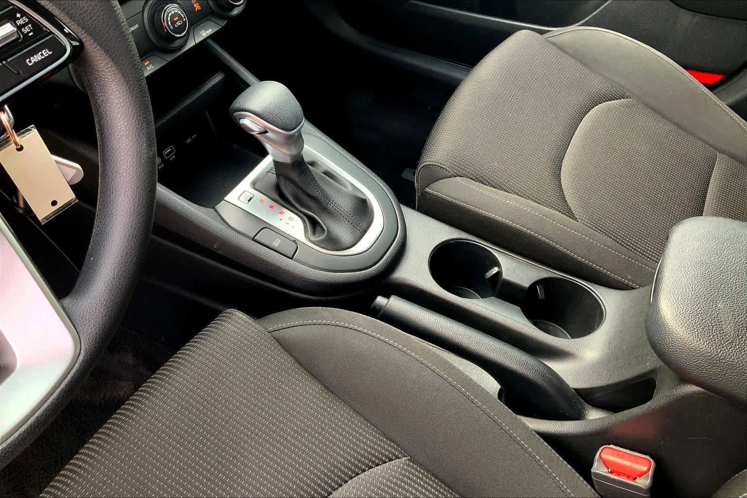 Used 2020 Kia Forte LXS image 15