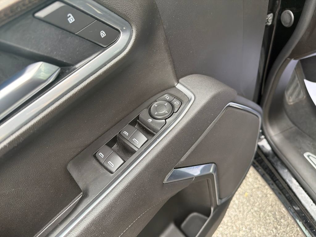 Used 2026 Chevrolet Silverado 1500 LT AWD/4WD image 12
