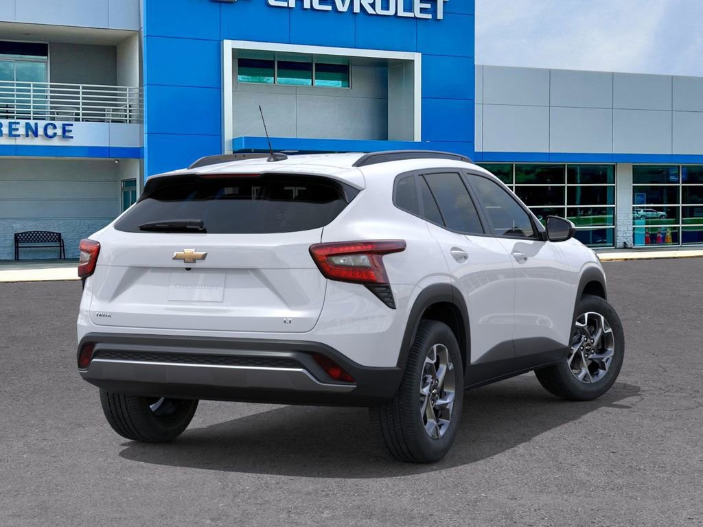 New 2026 Chevrolet Trax LT image 4