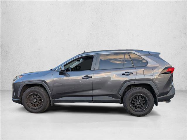 Used 2020 Toyota RAV4 XLE FWD image 8