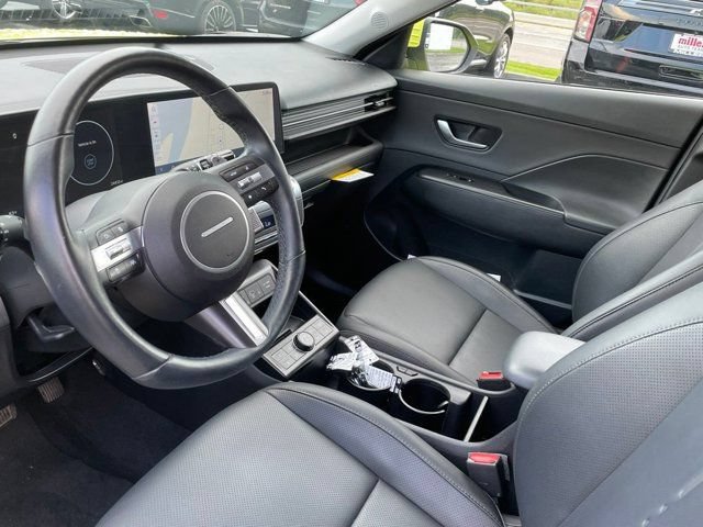 Used 2024 Hyundai Kona Limited AWD/4WD image 5