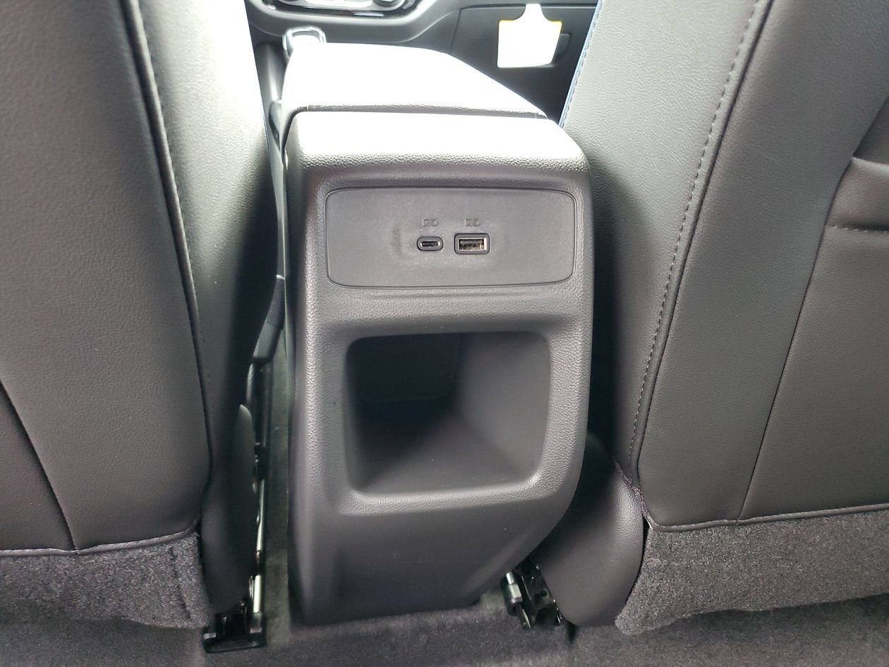 New 2026 Buick Envista Sport Touring w/ Convenience II Package FWD image 15