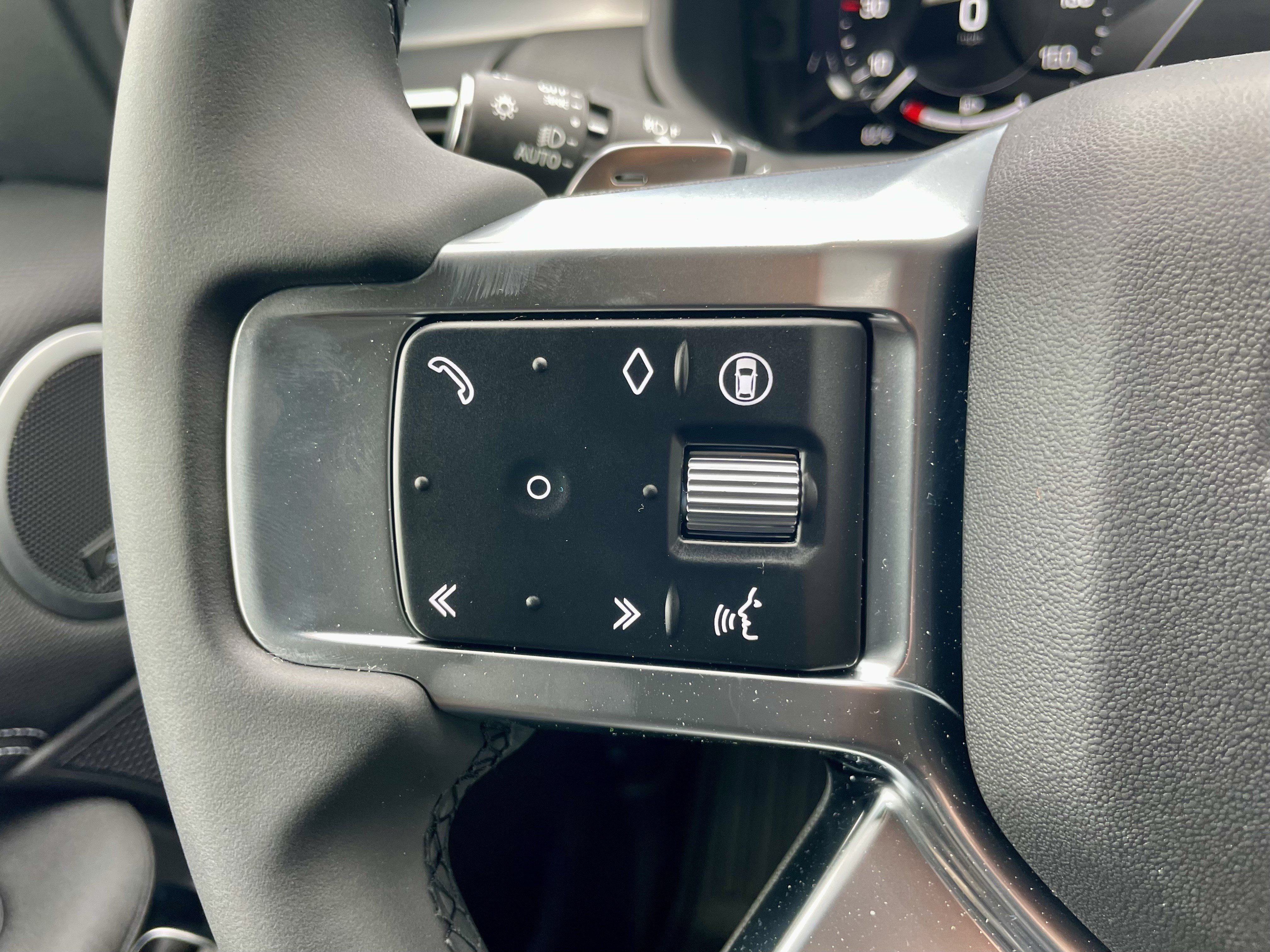 New 2026 Land Rover Discovery Limited Edition AWD/4WD image 23