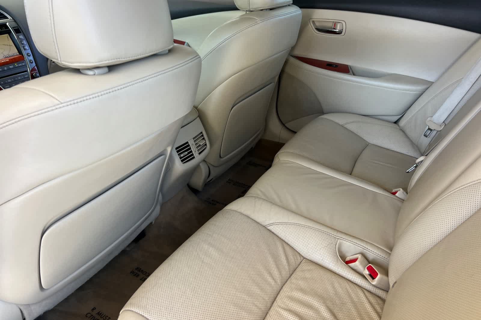 Used 2011 Lexus ES 350 FWD image 4