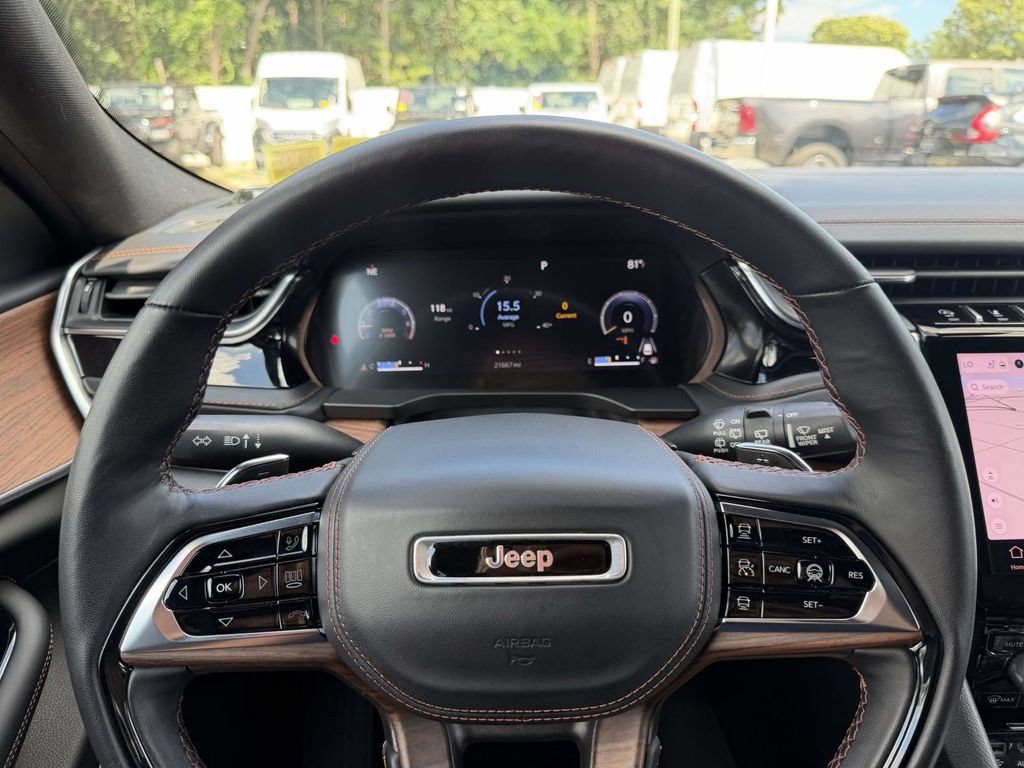Used 2022 Jeep Grand Cherokee Summit w/ MOPAR Finishing Package AWD/4WD image 39
