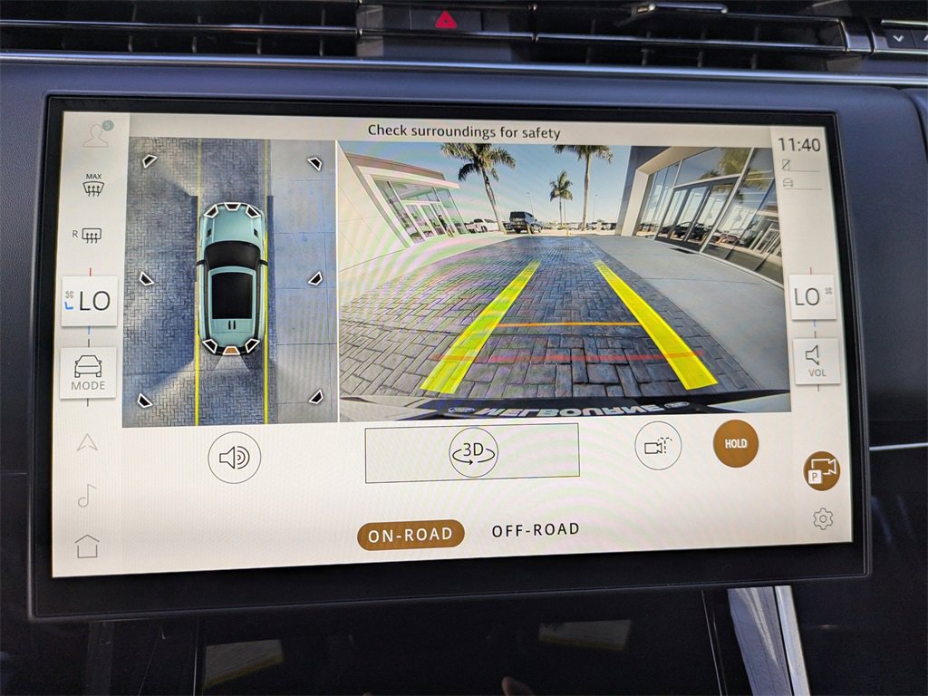 Used 2025 Land Rover Range Rover Sport Dynamic SE image 23